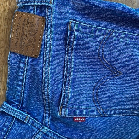 Levi’s Women Wedgie Cropped High Waisted Jeans Blue Denim Size 30 - Picture 8 of 16